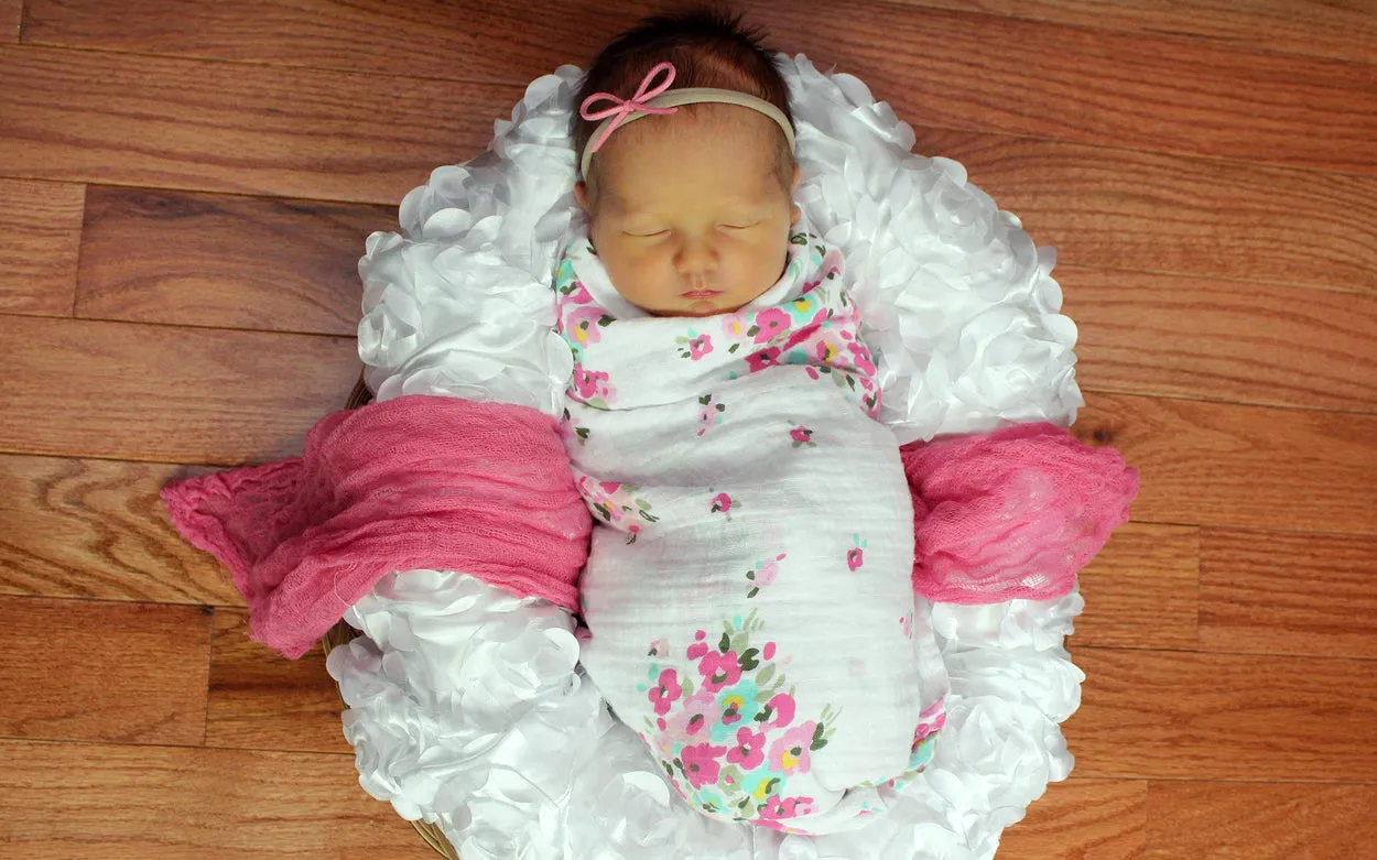 Muslin Swaddle Blanket - Pink Flowers